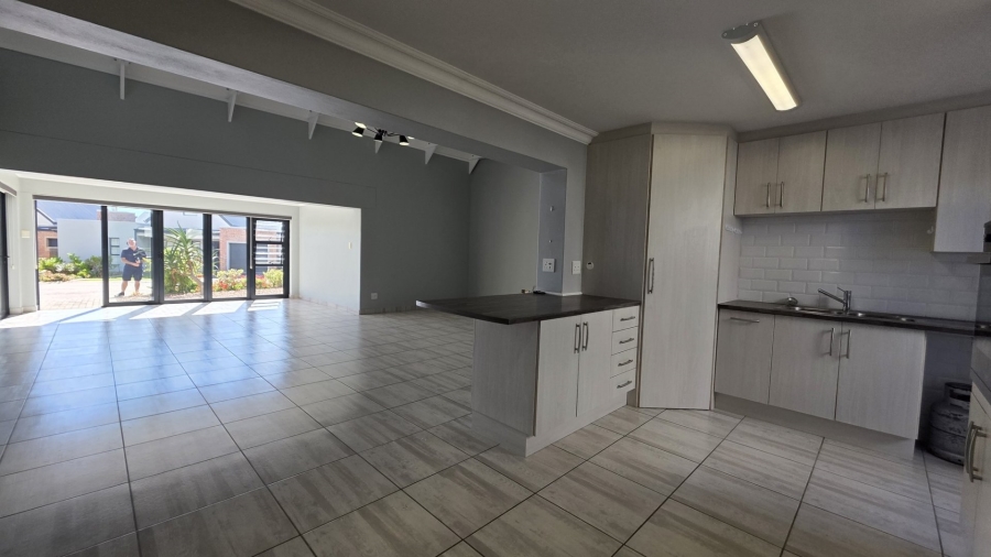 3 Bedroom Property for Sale in Hartenbos Central Western Cape
